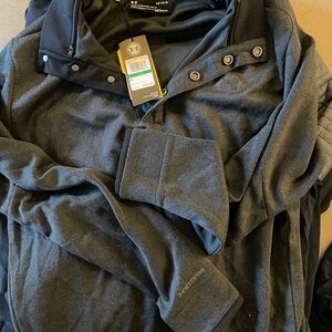 Under Armour Golf Sweater (Large)